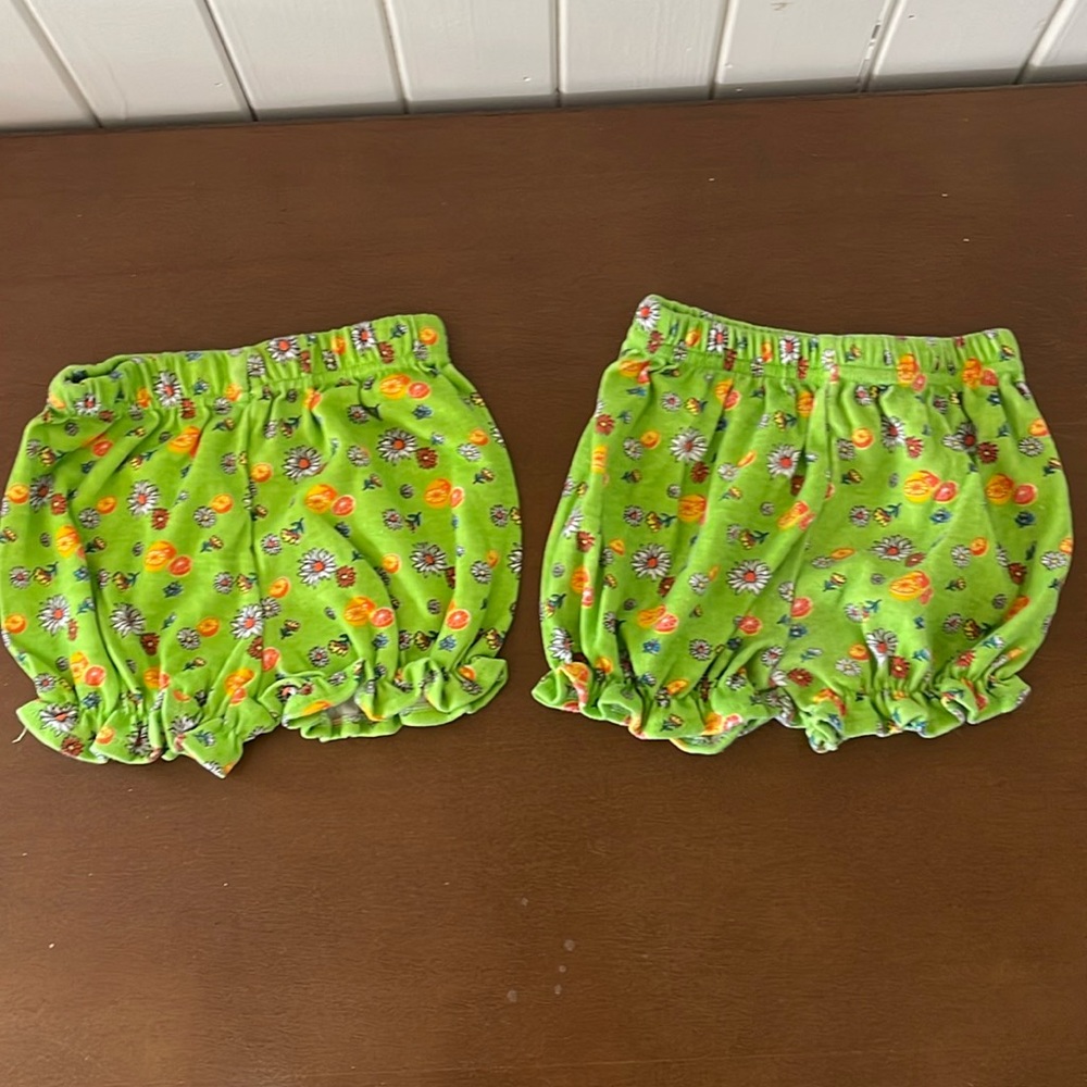 Vintage Green Baby Bottoms. Size 3-6m